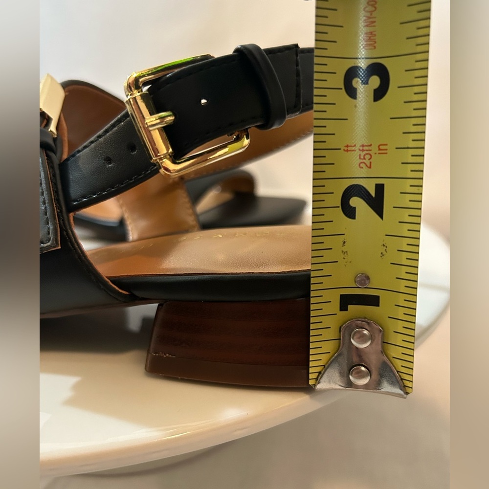 Tommy Hilfiger - Black Sandals with Gold Buckle - Picture 11 of 11